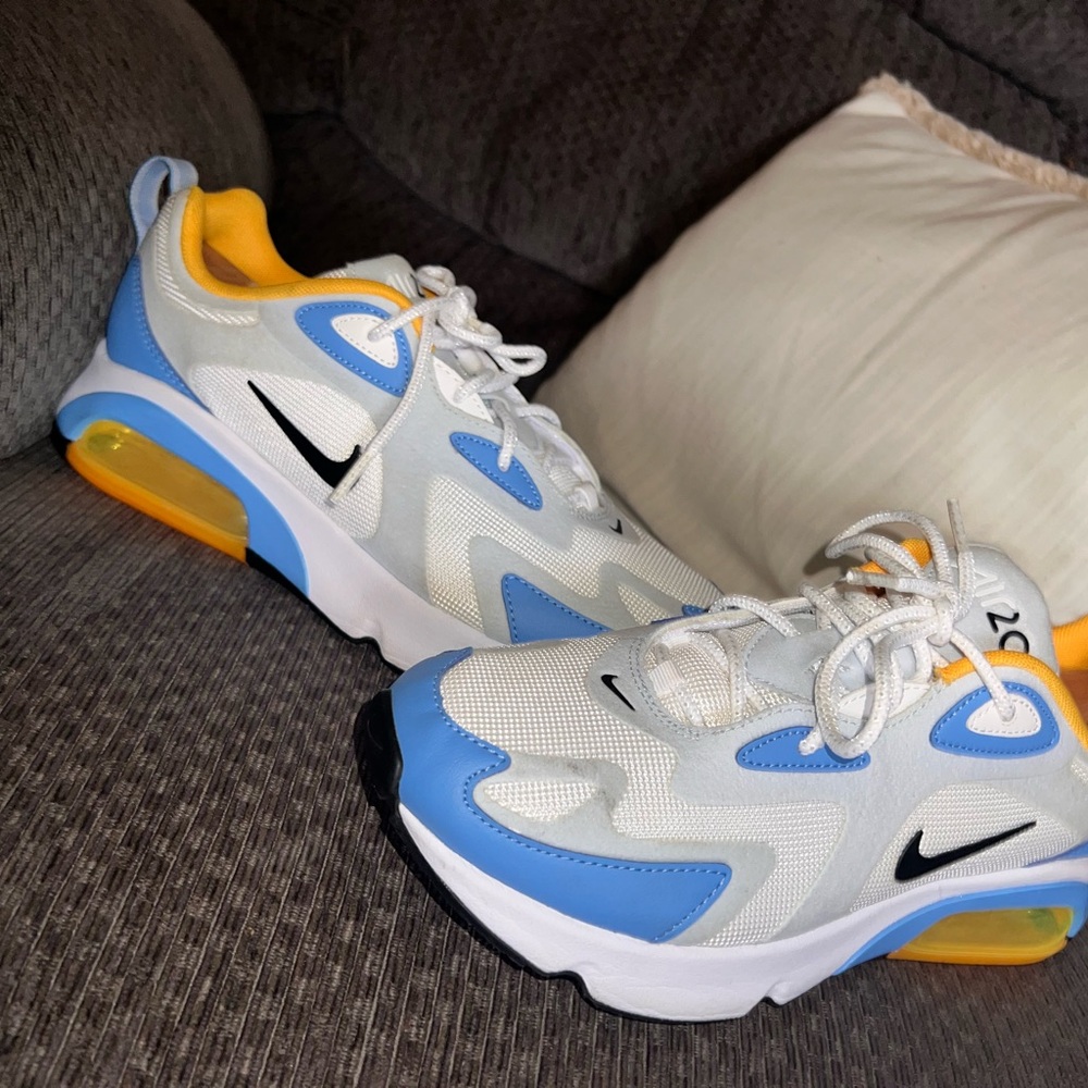 Nike Air Max 270 React White Blue Yellow Sneakers Lightly Worn Air Bubble tech